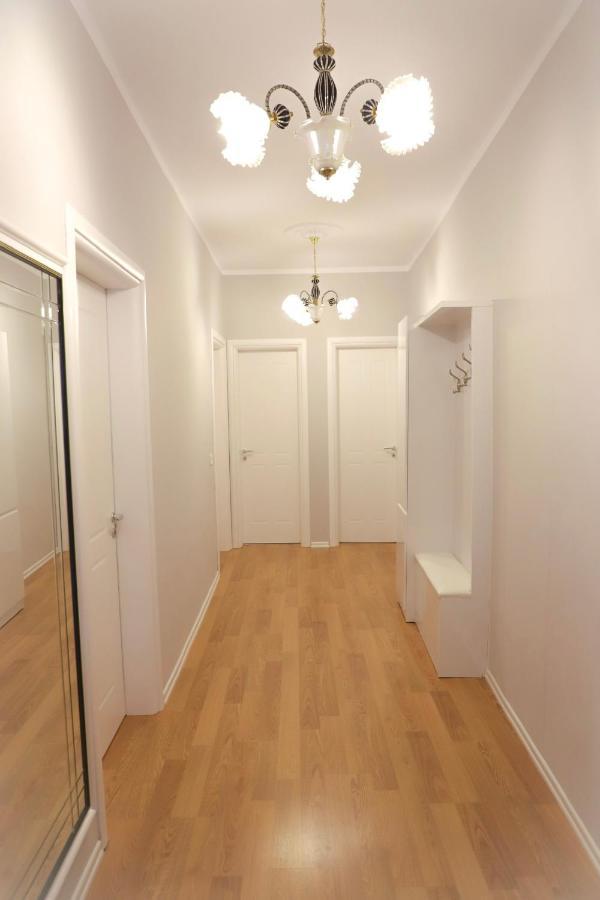 Olimpia Inn เบราท ภายนอก รูปภาพ
