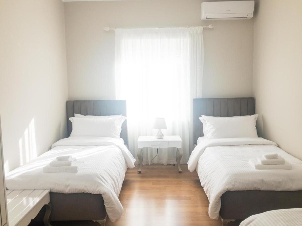 Olimpia Inn เบราท ภายนอก รูปภาพ
